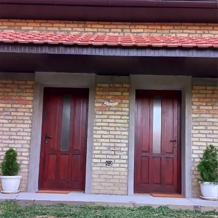Apartment Sobe - Palasthy *