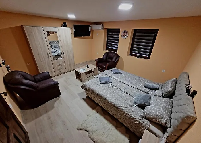 Sobe - Palasthy * Novi Bečej